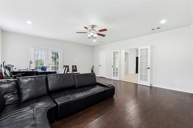 Building Photo - 2026 Klondike St