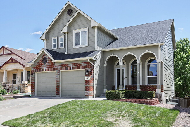 Building Photo - Move-In Ready 3-Bedroom Two-Story in Power...