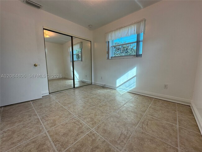 Building Photo - 25423 SW 107th Ct