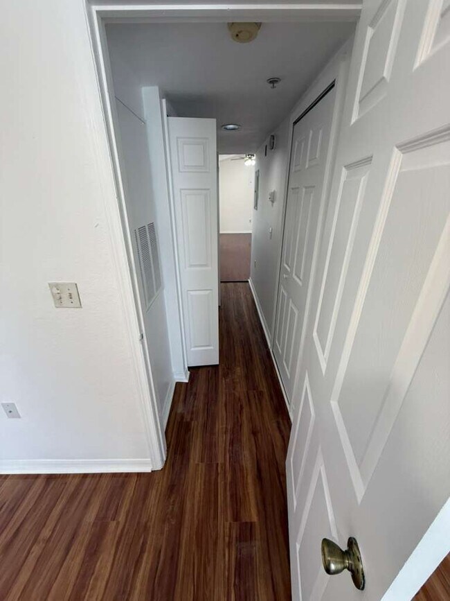 Building Photo - 5117 City St