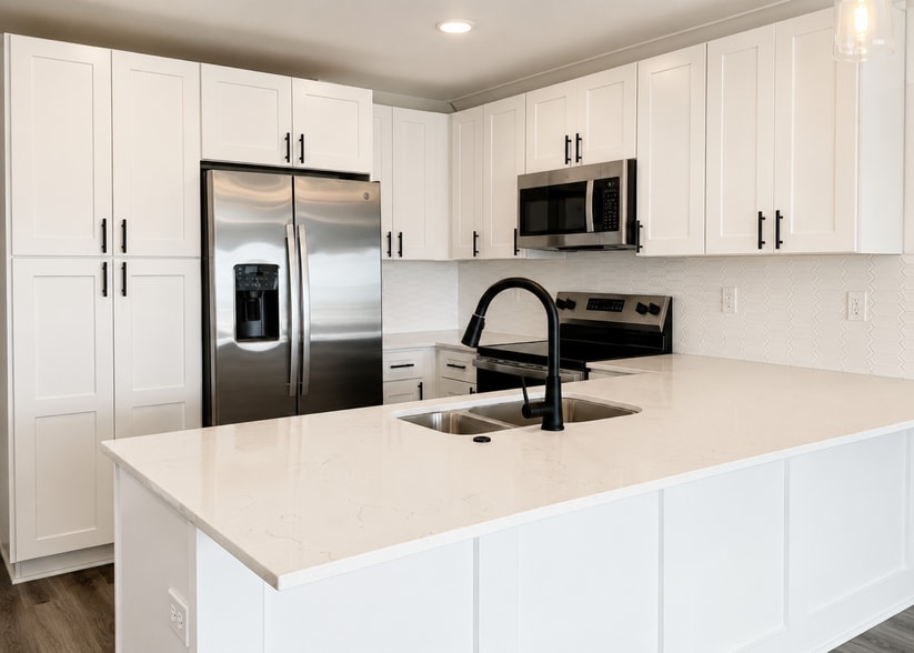 Building Photo - Granby Townhomes