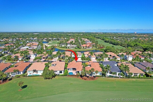Building Photo - 528 Les Jardin Dr