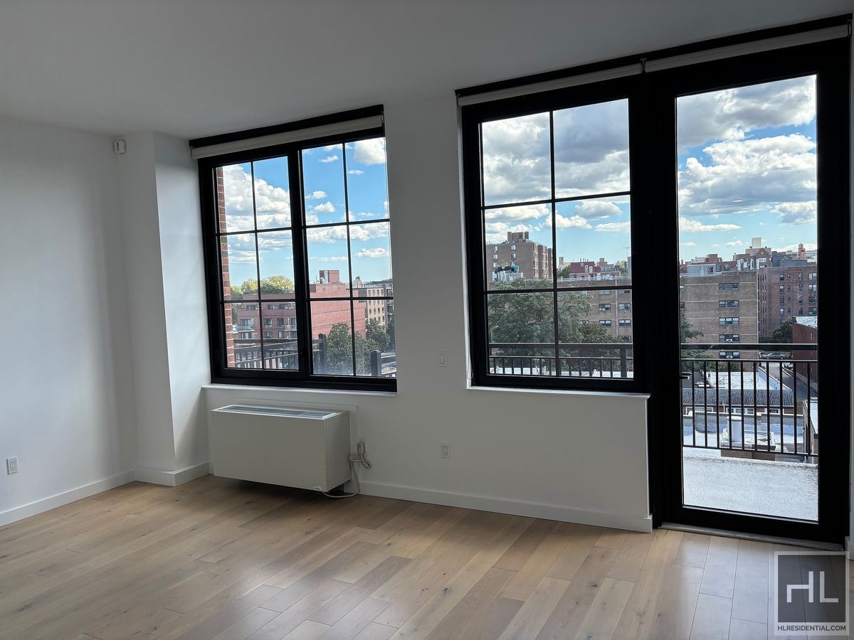 Building Photo - NORTHERN BOULEVARD