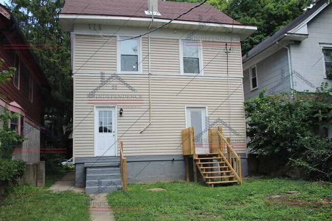 Building Photo - Illinois Estate: New Year, New Home: 50% O...