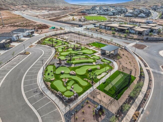 Building Photo - A Lovely 3 Bedroom Townhome designed for Elevated Living!