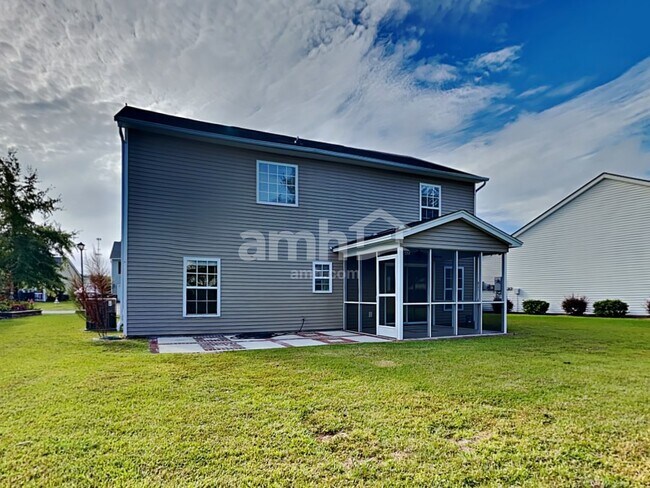 Building Photo - 418 Dovetail Cir