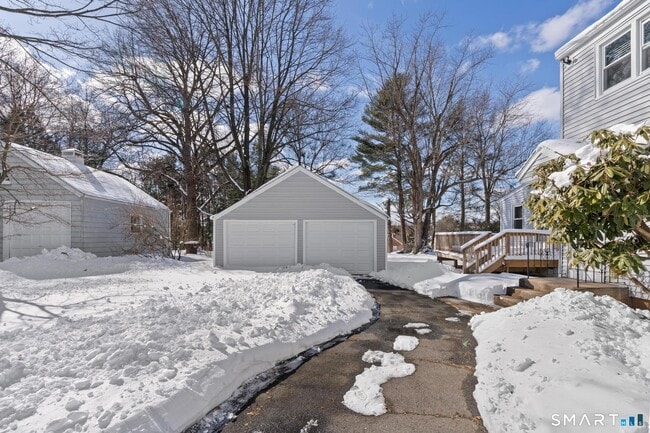 Building Photo - 159 Ridgewood Rd