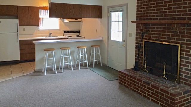 Building Photo - 1213 Hazel St