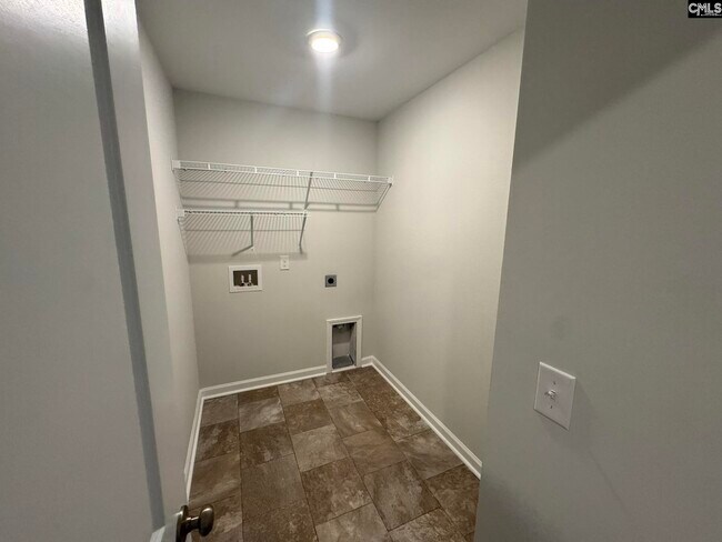 Building Photo - 417 Eclipse Ln