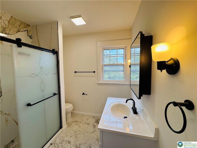 Building Photo - 2619 Broad St