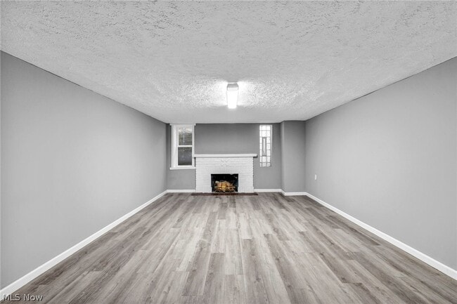 Building Photo - 16809 Scottsdale Blvd