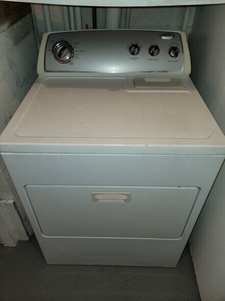 Building Photo - 15285 SW 107th Ln