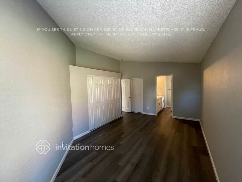 Building Photo - 2241 Pinenut Ct