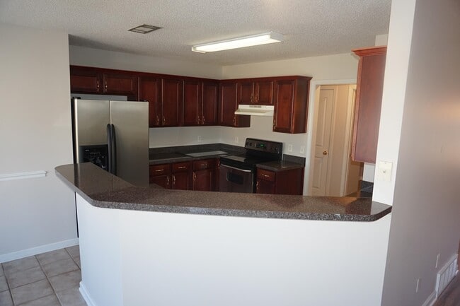 Building Photo - 5144 Jon Oak Dr