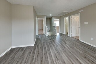 Building Photo - 21884 Whispering Forest Dr
