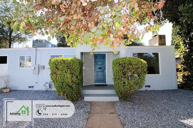 Building Photo - 3210 Veda St