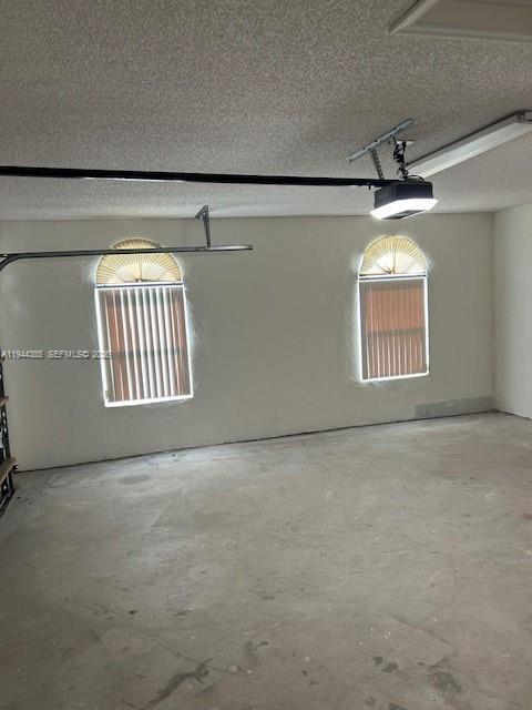 Building Photo - 9151 NW 17th St