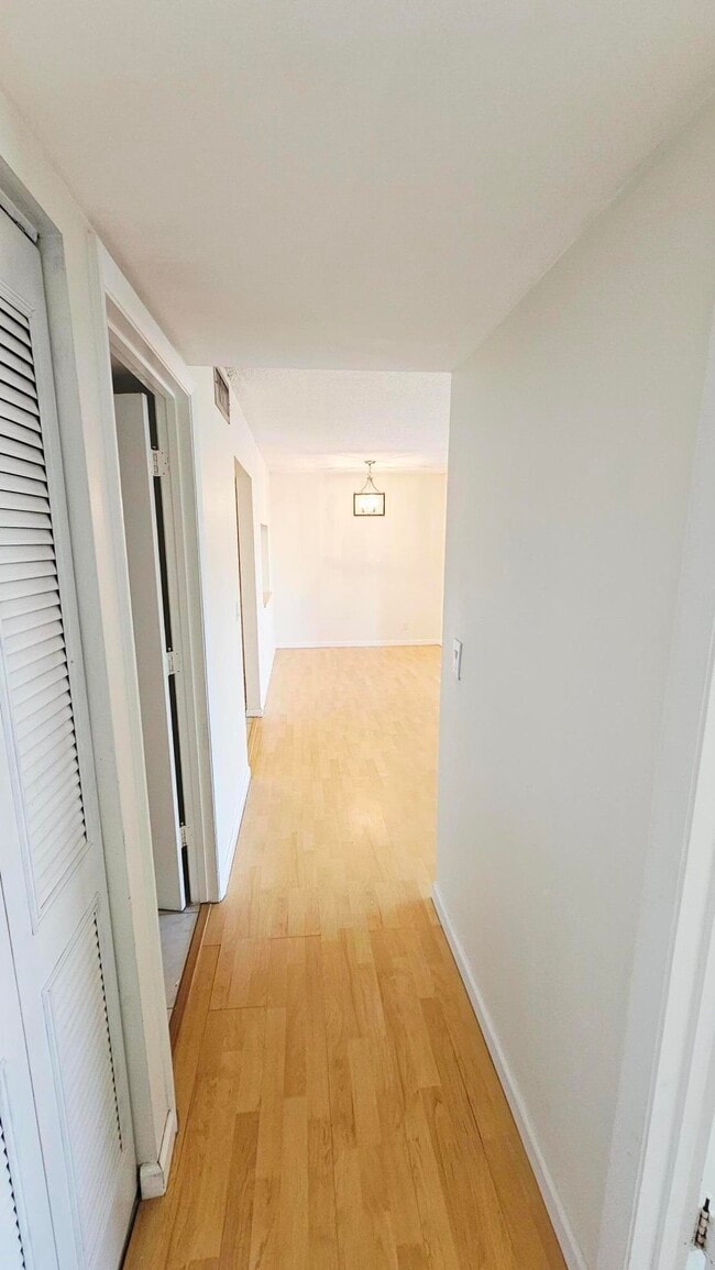 Building Photo - 1001 Green Pine Blvd