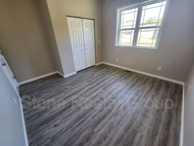 Building Photo - 1108 W Ewing St