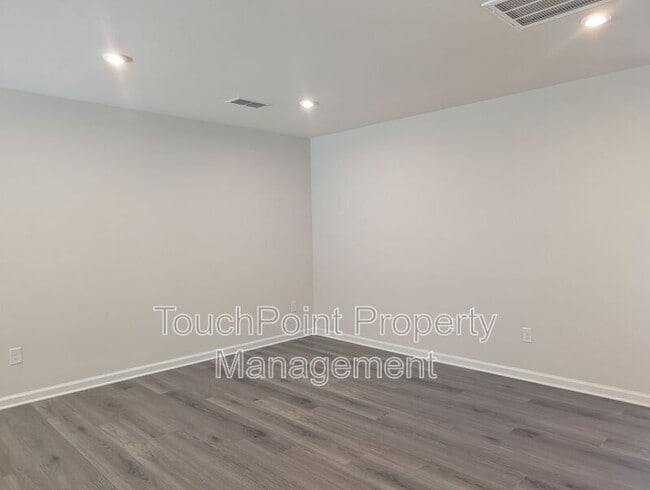 Building Photo - 2019 Stephens Farm Dr