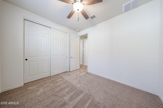 Building Photo - 25357 N 172nd Dr