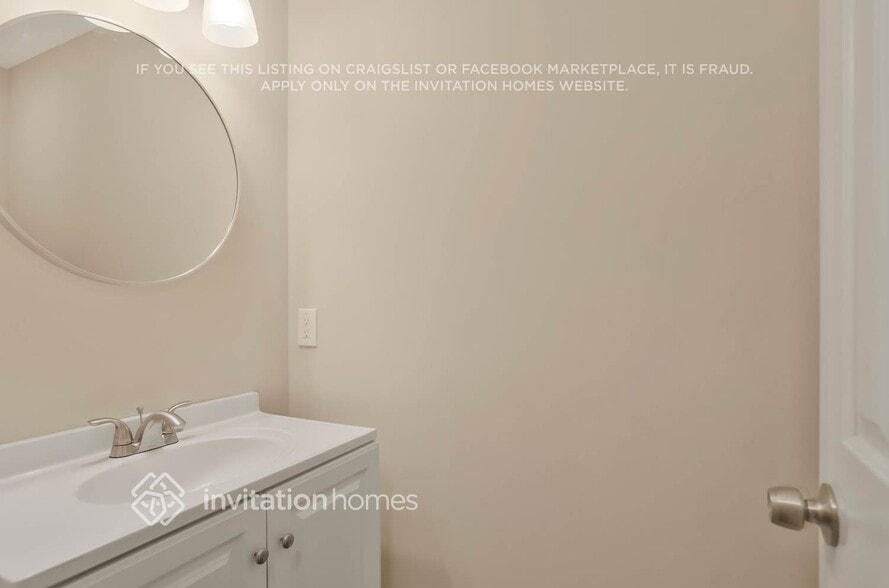 Building Photo - 1493 Fallsbrook Ct NW