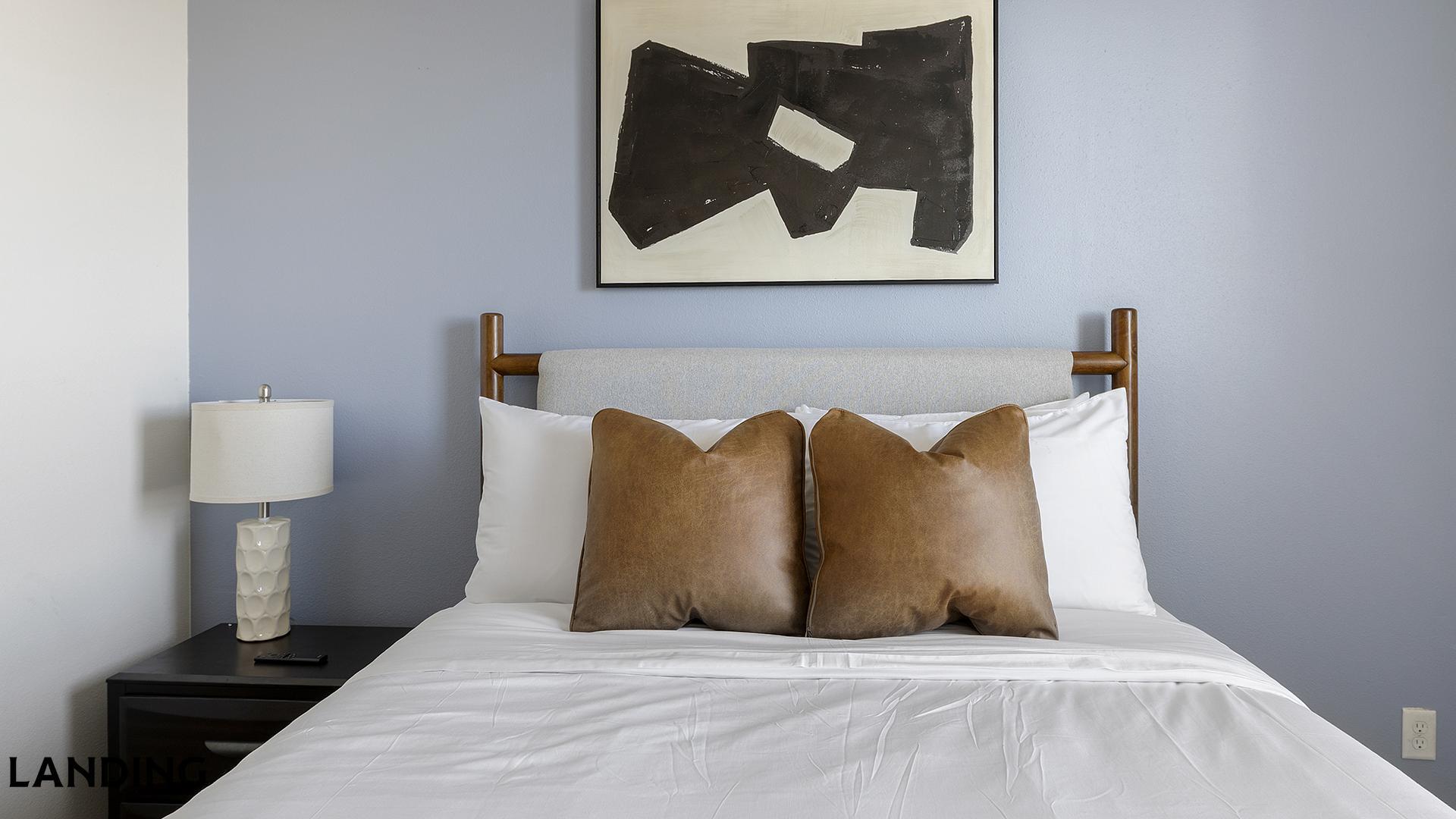 Building Photo - 101 S Center St