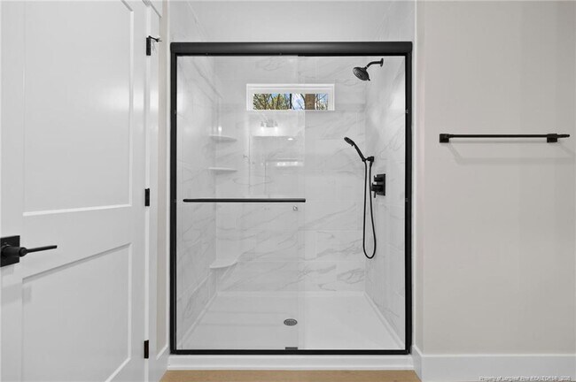 Building Photo - 22 S Shamrock Dr