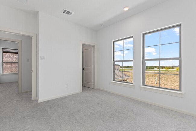 Building Photo - 15636 Amber St