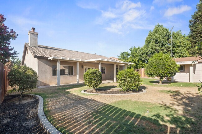 Building Photo - 9815 Metherly Hill Rd