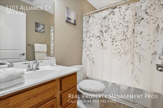 Building Photo - 3103 Alliance Ct