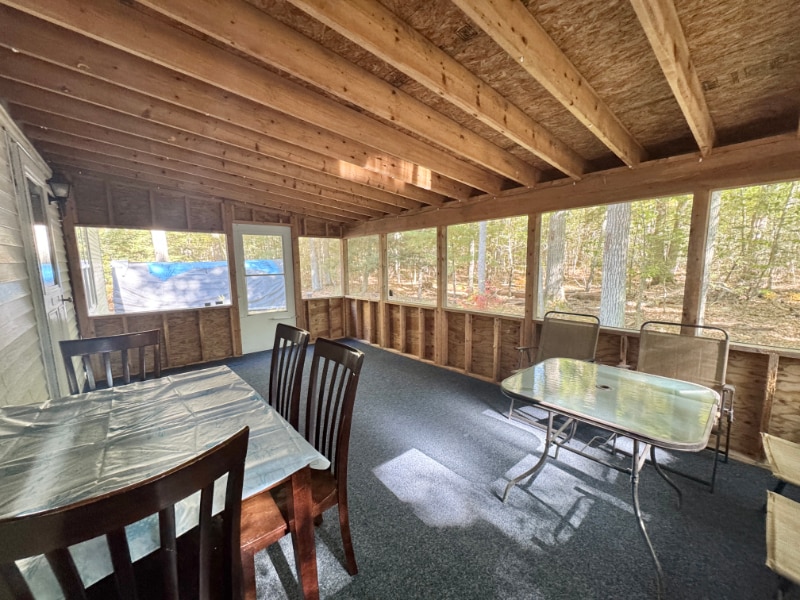 Building Photo - 24 Oakwood Ln