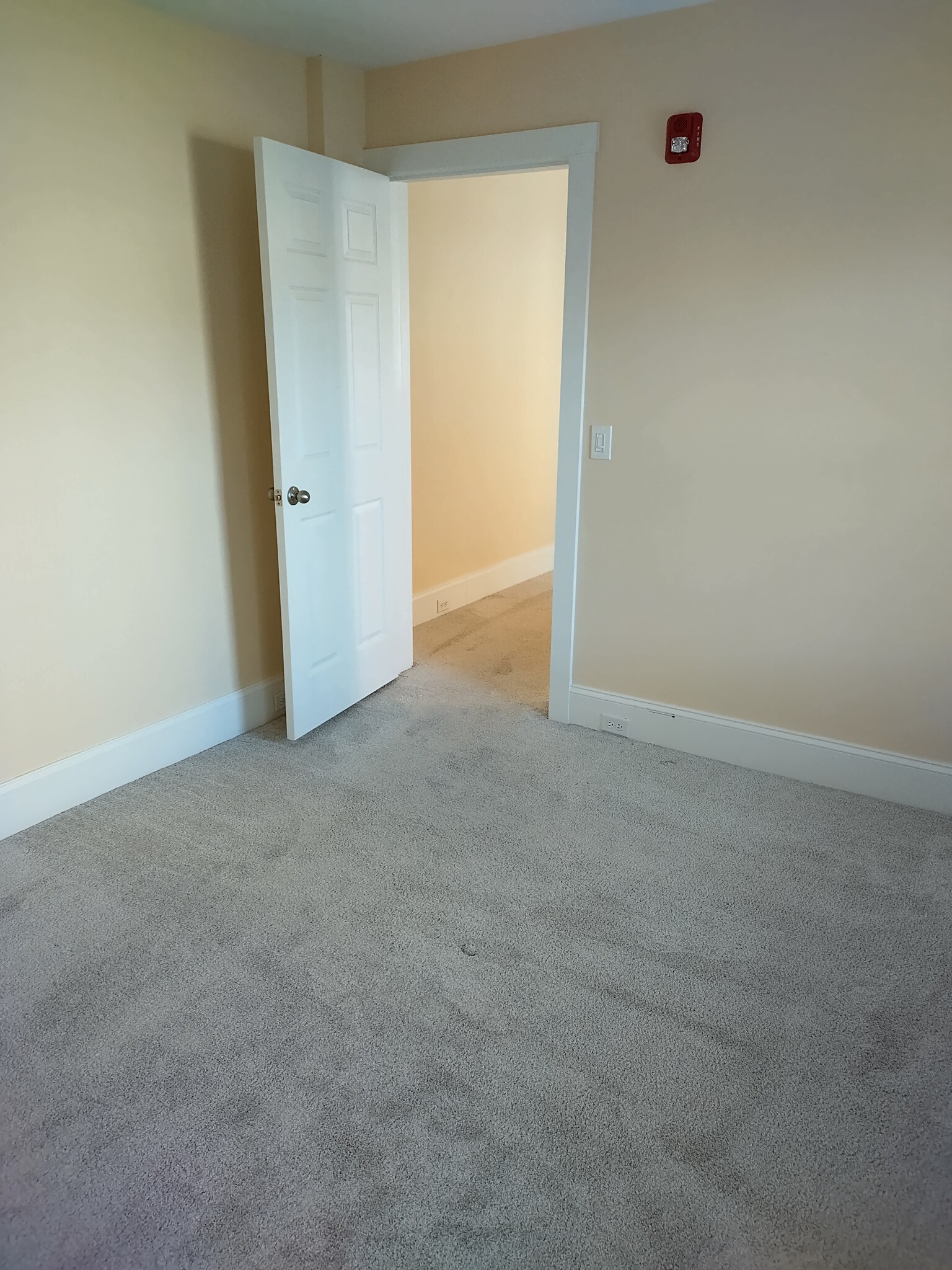 Bedroom - 337 N Queen St