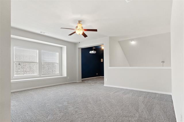 Building Photo - 713 Parkland Dr