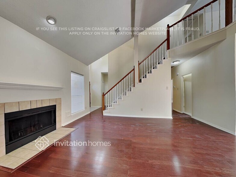 Building Photo - 14711 Cypress Green Dr