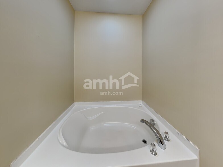 Building Photo - 3104 Asheton Grove Ct