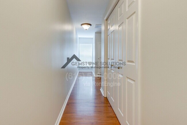 Building Photo - 756 Rolling Fork Dr