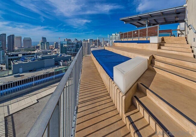 Building Photo - 350 Eleventh Ave