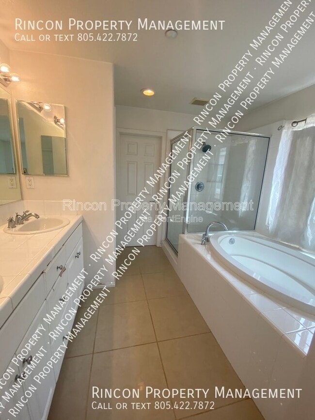 Building Photo - 2922 Dunkirk Dr