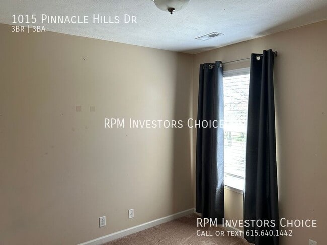 Building Photo - 1015 Pinnacle Hills Drive