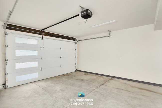 Glenn St - Garage - 2248 Glenn St