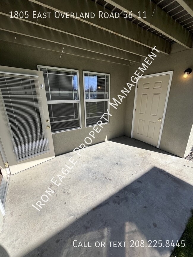 Building Photo - 1805 E Overland Rd