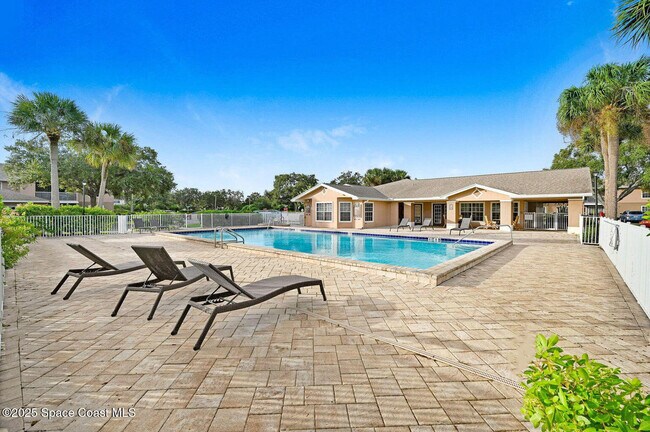 Building Photo - 1821 Long Iron Dr