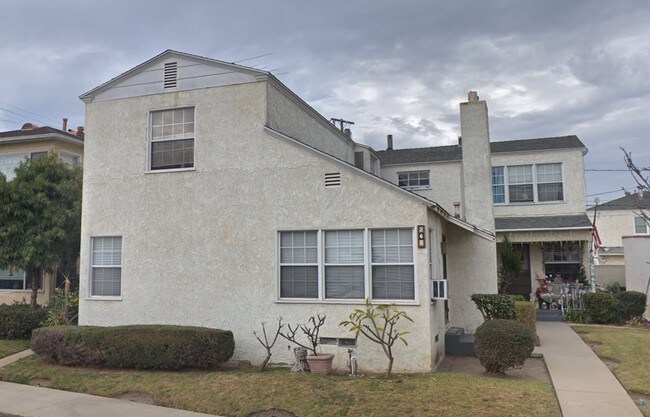 Primary Photo - 265 La Verne Ave