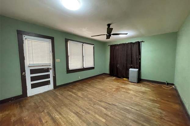 Building Photo - 1164 3 Rd St