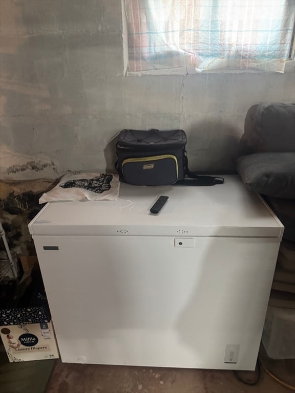 Building Photo - 29 Brewster Rd