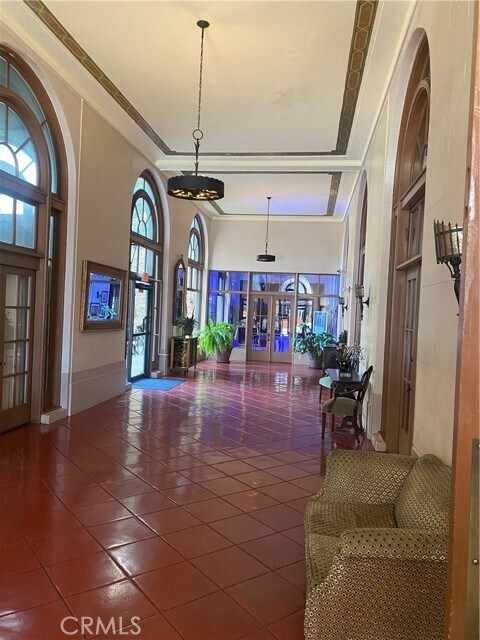 Building Photo - 455 E Ocean Blvd