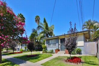 Building Photo - Westwood Apts