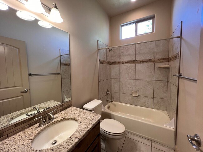 Building Photo - 253 N 2530 W