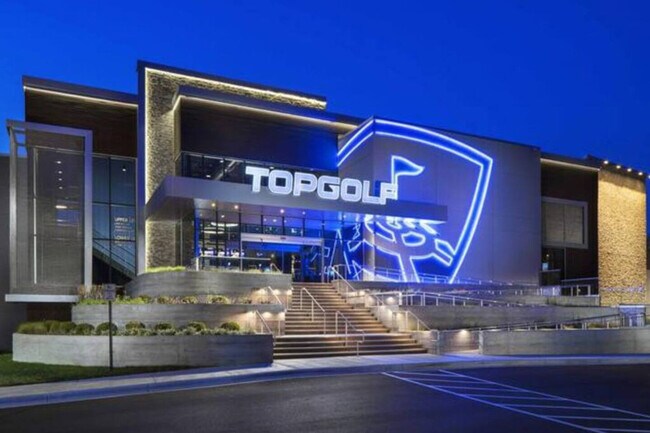 Building Photo - 740 Zumstein Ln